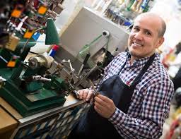 Chave Quebrada Dentro da Fechadura em Indaiatuba: 5 Dicas Simples carlos silva chaveiro 1